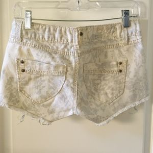 White Snow Leopard Print Denim Cut Off Shorts 5